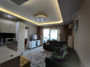 A GAYRİMENKUL DEN ÜNİ CADDESİNE VE SAYAPARK A ÇOK YAKIN KONUMLU SİTE İÇİ 2+1 SATILIK DAİRE 