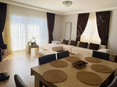 A GAYRİMENKULDEN BATIKENT MAH. SİTE İÇİ MERKEZİ KONUMLU 3+1 SATILIK DAİRE