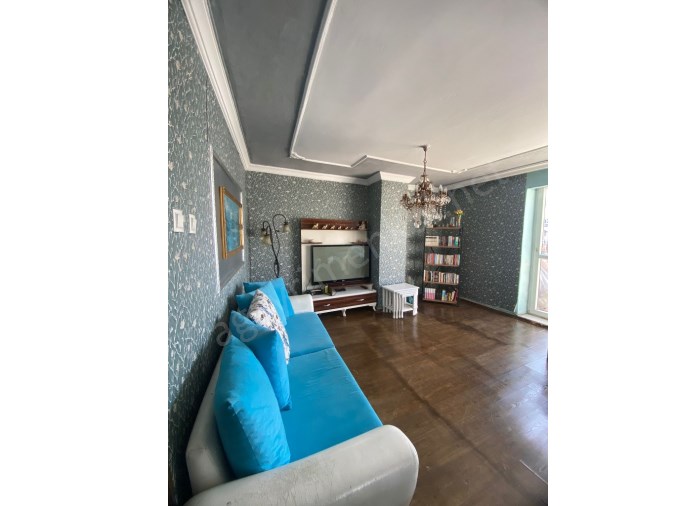 GENİŞ TERASLI,CUMHURİYETTE, 2+1 , YAPILI DAİRE..