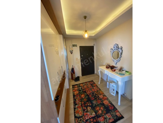 ADNAN MENDERESTE EŞYASIZ,KİRALIK 3+1 HAVUZLU, AYLIK  yada YILLIK ÖDEMELİ ,GENİŞ DAİRE.