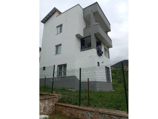 Bekiralanı Yaylasında 5+1 Yayla Evi