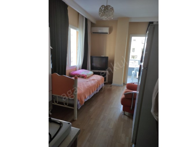 Üni. Caddesine Yakın Konumlu Eşyalı Kiralık 1+0 Stüdyo Daire