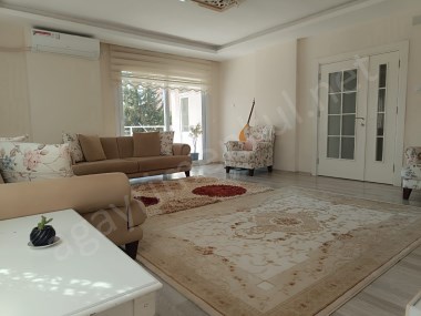 Merkezi Konumlu Ulaşımı Kolay Geniş 3+1 Satılık