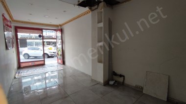 ÇARŞIDA MERKEZİ KONUMA SAHİP YOL ÜZERİ KİRALIK DÜKKAN