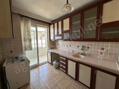 MERKEZİ KONUMLU BAĞIMSIZ MUTFAKLI GENİŞ FERAH 3+1 SATILIK DAİRE