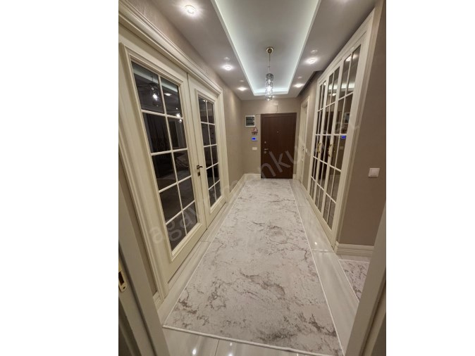 Merkezi Konumda Site içi Havuzlu 4+1 Konforlu Daire