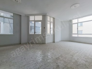 Sahile 150m Mesafeli Merkezi Konuma Sahip Satılık 3+1 Daire