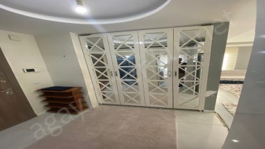 KUPON DAİRE.FULL EŞYALI,2+1,MERKEZİ KONUM,ÖNÜ AÇIK DAİRE..