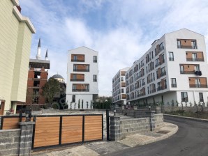 ÇEKMEKÖY ALEMDAĞ CADDE 53 EVLERİNDE 2+1 SATILIK DAİRE 95M2