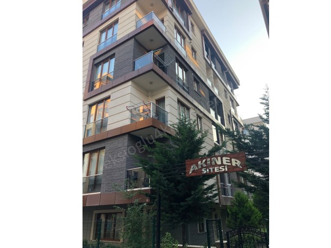 TAŞDELEN DE  BUTİK SİTE İÇERİSİNDE 2+1 90 M2 SATILIK DAİRE