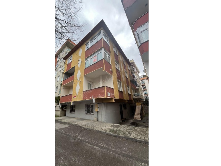 ÇEKMEKÖY TAŞDELEN MAHALESİNDE KİRALIK 3+1 140M2 DAİRE  