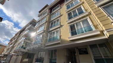 ÇEKMEKÖY TAŞDELEN MAHALLESİNDE KİRALIK 2+1 100M2 DAİRE