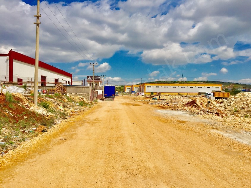 gaziantepemlak.com -  ORGANİZE SANAYİ'DE SATILIK 15.000 M2 ARSA