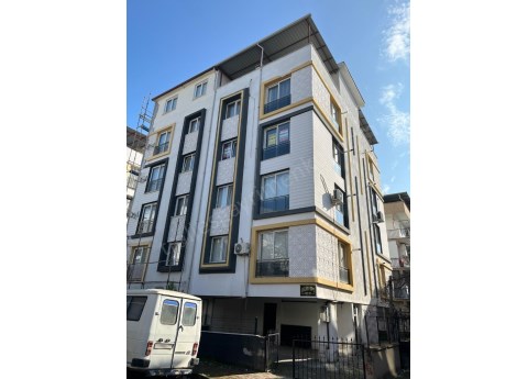 TRALLES GAYRİMENKULDEN ATA MAHALLESİNDE SATILIK 1+1 DAİRE: