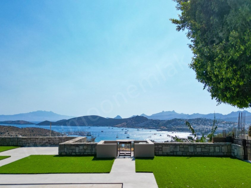 Bodrum Bardakçıda Full Deniz ve Değirmenler Manzaralı Malikane