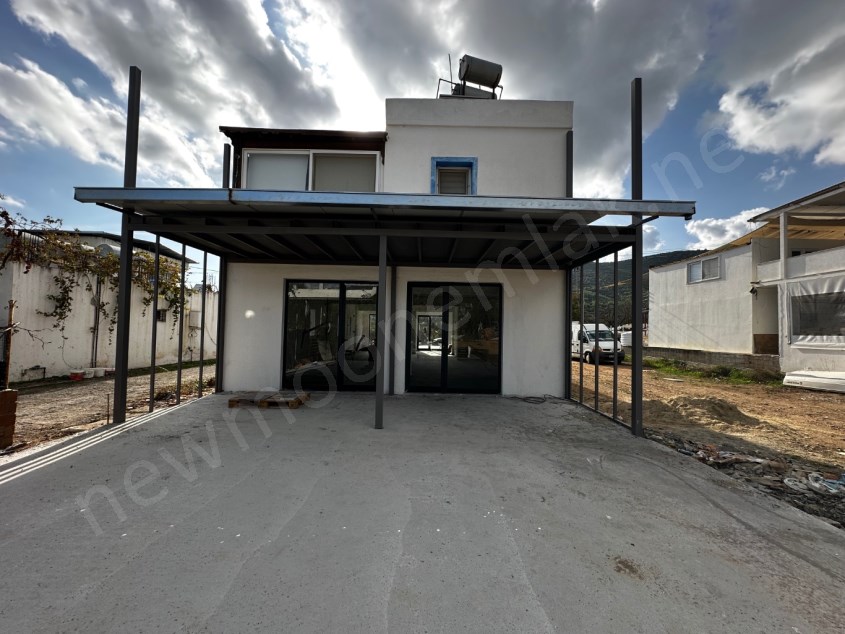 Bodrum Kızılağaç da Cadde Üzeri Dükkan