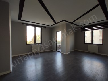 MERKEZDE AVUKATLAR VE MÜHENDİSLER İÇİN 2+1 KİRALIK OFİS
