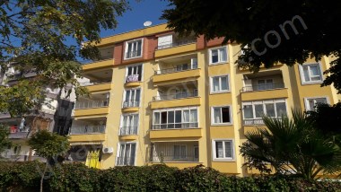 ŞANLIURFA MERKEZ KARŞIYAKA MAHLESİNDE KİRALIK 4+1 DAİRE