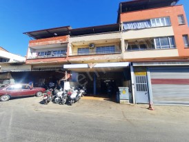 Karaçay mah. çift yol cepheli, müstakil, 2 katlı dükkan ve daire..
