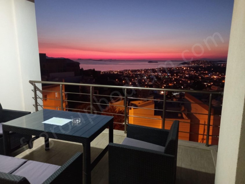 Fc Group, Bodrumda Sitede, Eşyalı 3+1 Manzaralı Üst Kat Daire