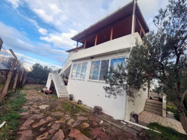 Denize 250m Mesafede, Zeytinlik İçinde Müstakil EV !