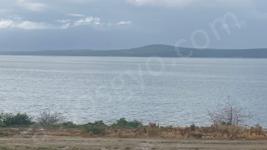 Lapseki Kangırlıda Boğaz Manzaralı, Denize 80m Satılık Arazi