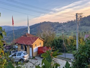 GEBZE TEPEMANAYIR MERKEZİNDE 2 YOLA CEPHE KÖŞE PARSEL 2 KAT KONUT İMARLI SATILIK ARSA KÖY MERKEZİNDE