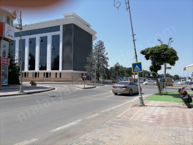 YEŞİLTURT BELEDİYESİ CİVARINDA SATILIK VİLLA