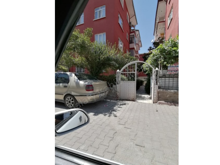 KOYUNOĞLU GENÇLER SİTESİNDE SATILIK DAİRE