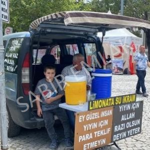 Ödemeler para ile değil, hayır duasıyla Kışın Çorba Yazın Limonata ve Su İkram ediyor