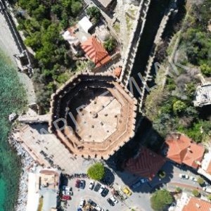 Alanya’nın Tarihi Bekçisi: Kızıl Kule