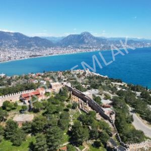 Tarihin Zirvesinde Bir Miras: Alanya Kalesi