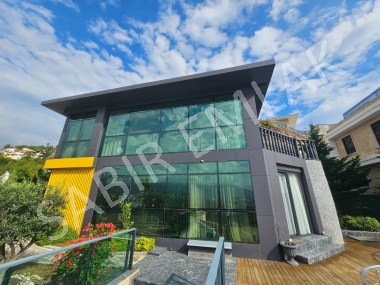 ALANYA KARGICAK SATILIK MÜSTAKİL HAVUZLU VİLLA KAPALI OTOPARKLI