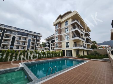 ALANYA OBA SATILIK 2+1 DAİRE SİTE İÇERİSİNDE