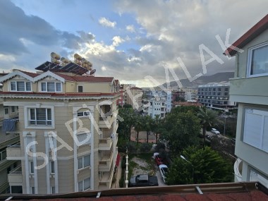 ALANYA MERKEZ KİRALIK 3+1 AYRI MUTFAK DAİRE DENİZE 150 METRE