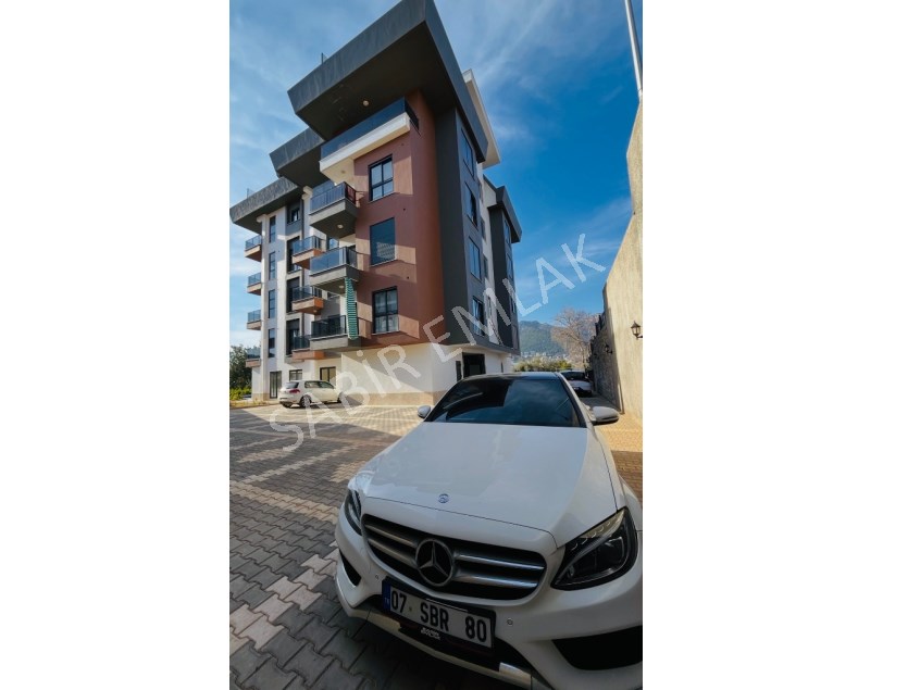 Alanya Oba Mah Kiralık sıfır 1+1  Daireler