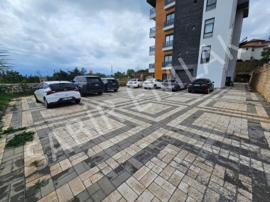 ALANYA OBA’DA DENİZ, DOĞA VE KALE MANZARALI KİRALIK 1+1 DAİRE