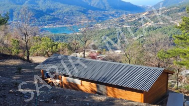 Alanya Üzümlü Mahallesinde Satılık Ahşap Müstakil Ev