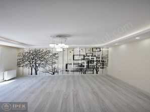 İSTER YATIRIMLIK İSTER OTURUMLUK FUL DEKORLU ARA KAT DAİRE