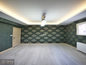 GÜZELYURT METROBÜS DURAĞINA YÜRÜME MESAFESİNDE KULLANIŞLI BAHÇE KATI 