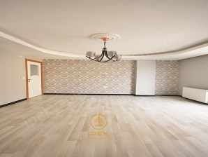 DOĞAN ARASLI BULVARINA VE MEYDANA 2 DAKİKA YÜRÜME MESASFESİNDE