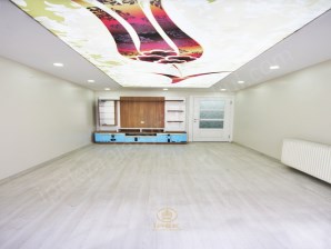 İPEK İNŞAATTAN MERKEZİ KONUMDA BUTİK SİTE İÇERİSİNDE GENİŞ, KULLANIŞLI, GÖRSELLİ, ULTRA LÜKS, EBEVE