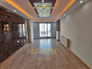 BEYLİKDÜZÜ İPEKDEN ÇİFT BALKONLU MUAZZAM BÜYÜKLÜKTE 3+1 ARAKAT !!!