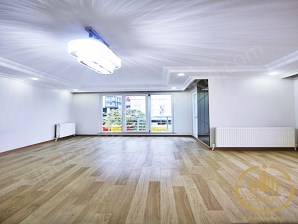 BEYLİKDÜZÜ İPEKTEN; GÖZDE MAHALLEDE FIRSAT DAİRE 2+1!