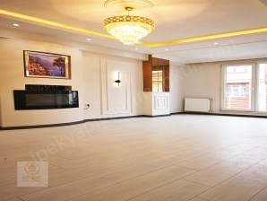 BEYLİKDÜZÜ İPEKDEN GÜZELYURT MAHALLESİNDE 2+1 3.KAT DAİRE !!!