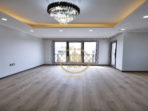 BEYLİKDÜZÜ İPEKTEN MERKEZDE YATIRIMLIK & OTURUMLUK SIFIR DAİRE