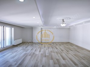 BEYLİKDÜZÜ İPEK İNŞAATTAN MERKEZİ KONUMDA FULL DEKORLU 2+1  DAİRE FIRSATI...!