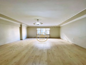  KIRAC MEYDAN VE STAR TOWERSA YÜRÜME MESAFESİNDE GENİŞ M2 3+1 ÇİFT BALKONLU ARAKAT DAİRE...!