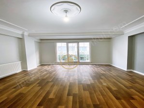 İPEKTEN METROBÜSE YÜRÜME TEK DAİRE ÜZERİ GENİŞ 3+1 ARAKAT DAİRE