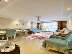 TEM BAĞLANTI YOLUNA YAKIN HEM OTURUMLUK HEM YATIRIMLIK 2+1 KELEPİR ARAKAT DAİRE..!